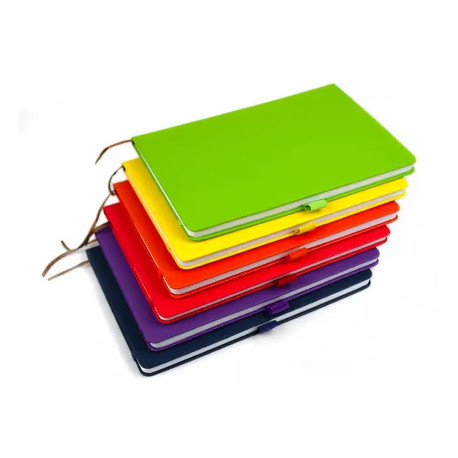 Agenda A5 80 file cu coperti rigide si elastic
